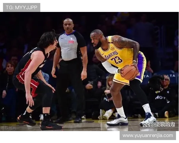 NBA最新赛程与焦点对决分析全面盘点球队实力变化趋势 - 副本 - 副本