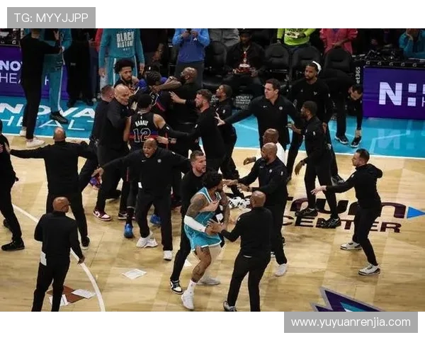 NBA赛事高清直播全程观看 纵享顶级篮球盛宴精彩瞬间不容错过 - 副本 - 副本